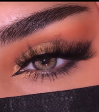 Charger l'image dans la galerie, Nadine